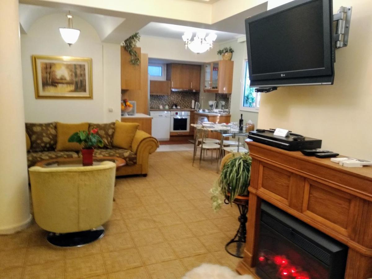 Wonderful Playroom Apartment 雅典 外观 照片